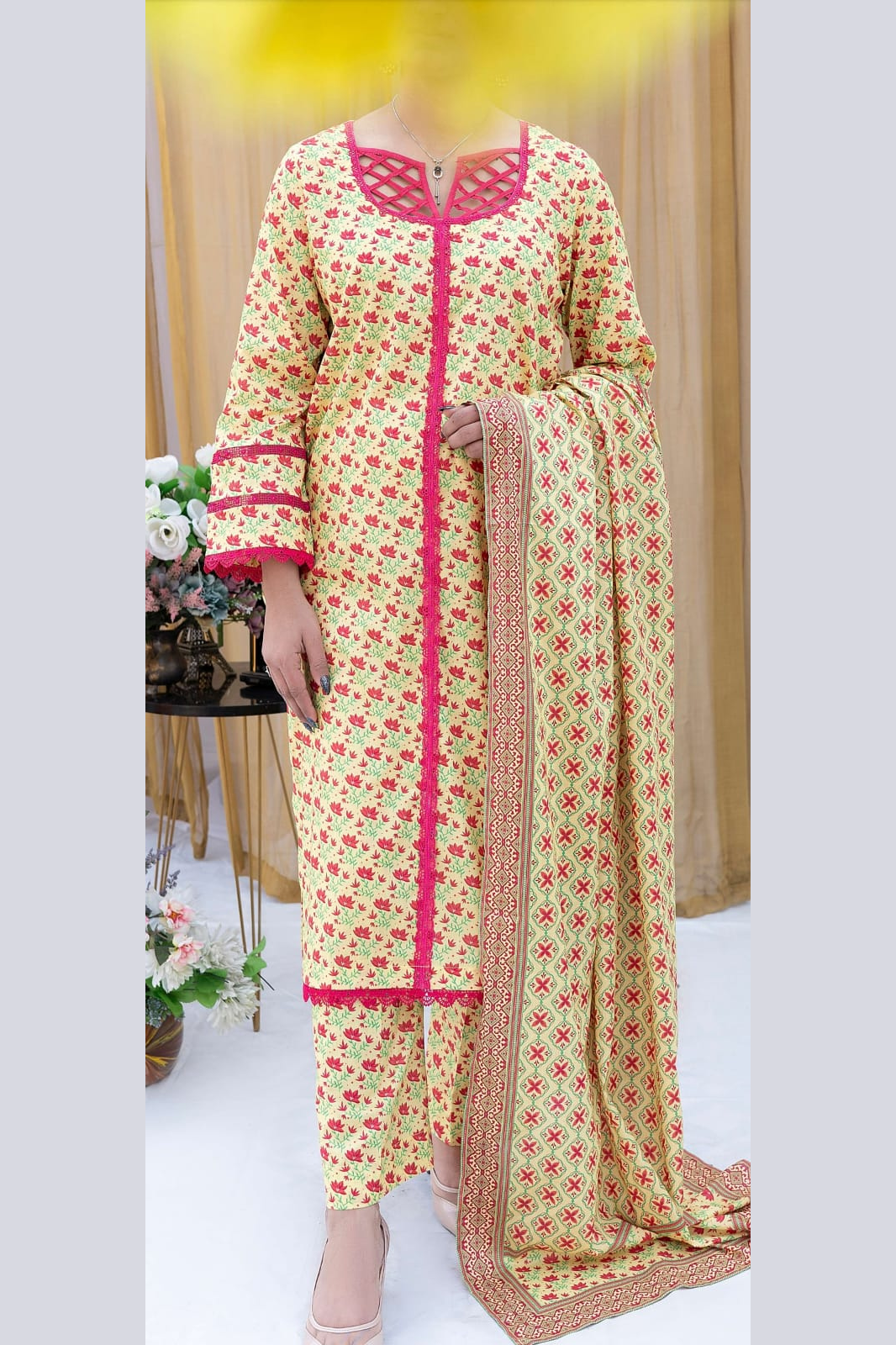 PRESENTING NOOR E CHASHAM BY SAPHONA Stylelibas.com