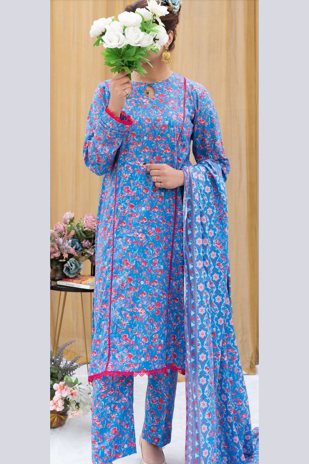 PRESENTING NOOR E CHASHAM BY SAPHONA Stylelibas.com