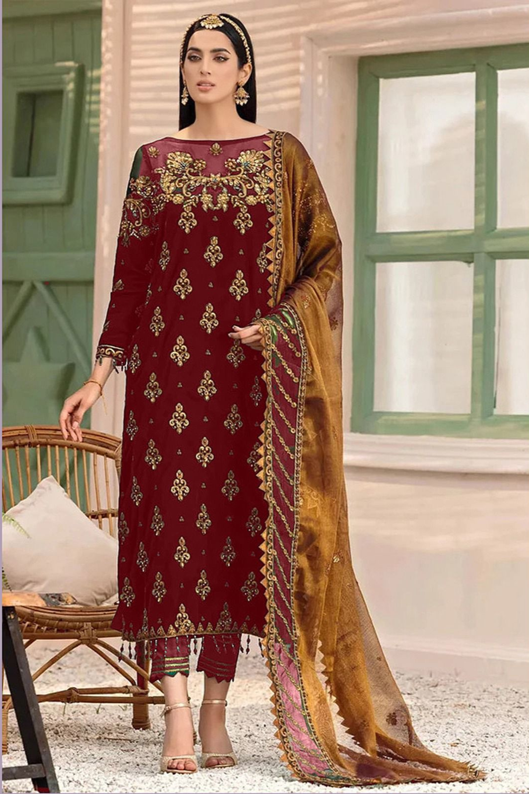 IZNIK - 03Pieces Unstiched Emb Ready To Wear Collection