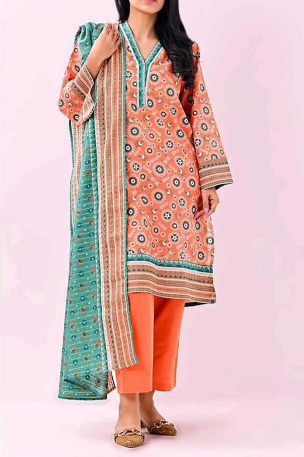 Brand : MEHAK_ Premium Qaulity Khaddar-3 Piece Printed.