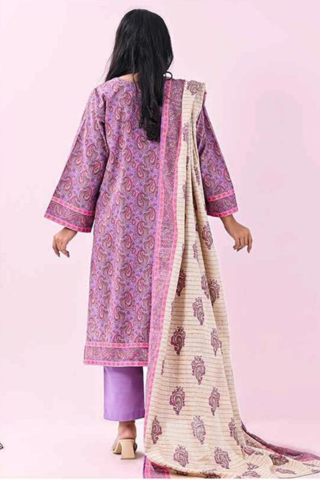 Brand : MEHAK_ Premium Qaulity Khaddar-3 Piece Printed.